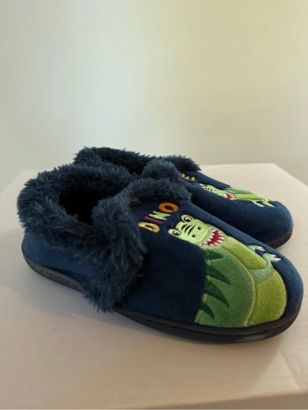 Dino Nite Navy Slippers Size 11-12  #Lux-K-SH